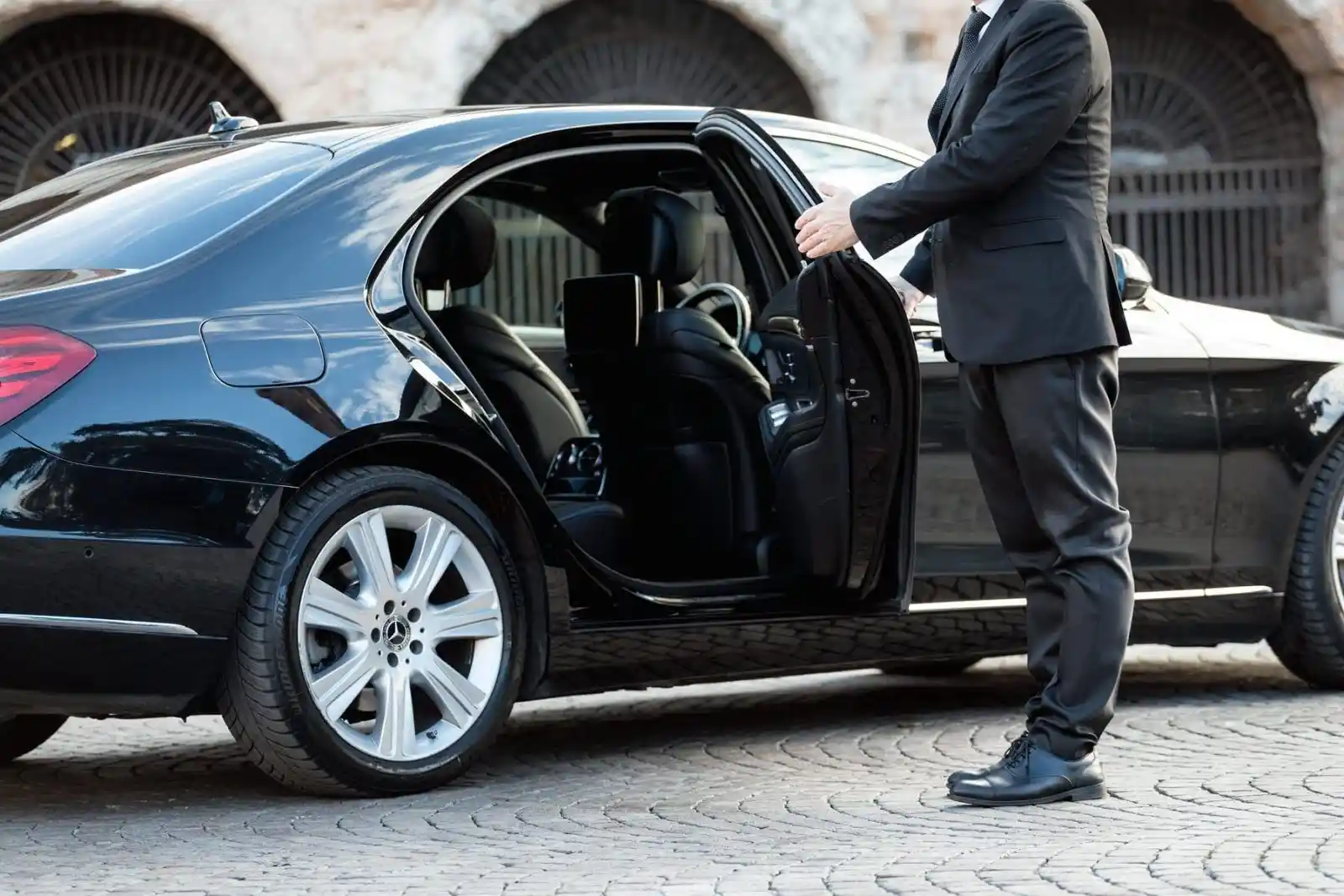 Limo Services in Jupiter, FL