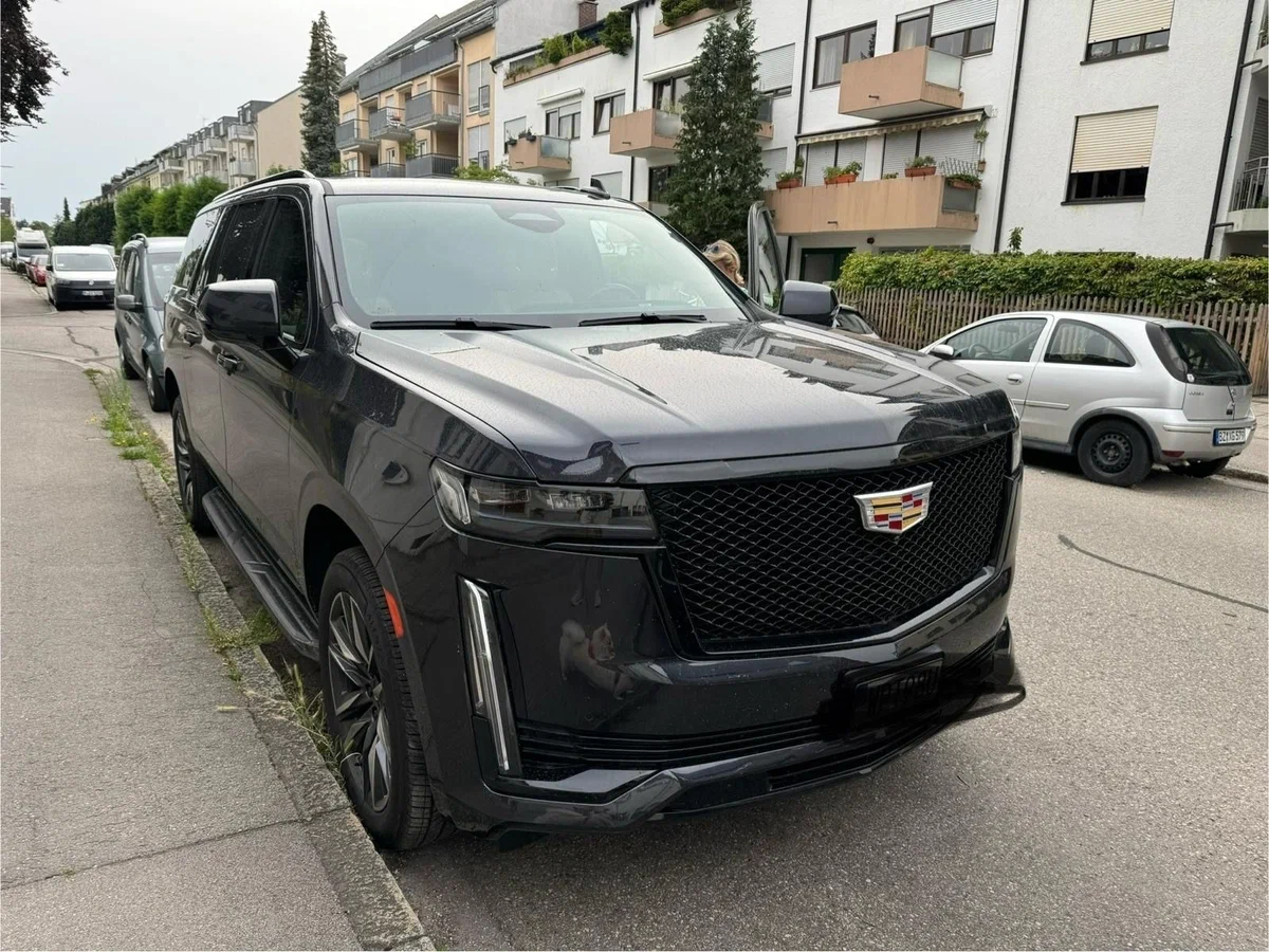 Licensed Hourly Chauffeur Service in Boca Raton (Luxury SUV Fleet)
