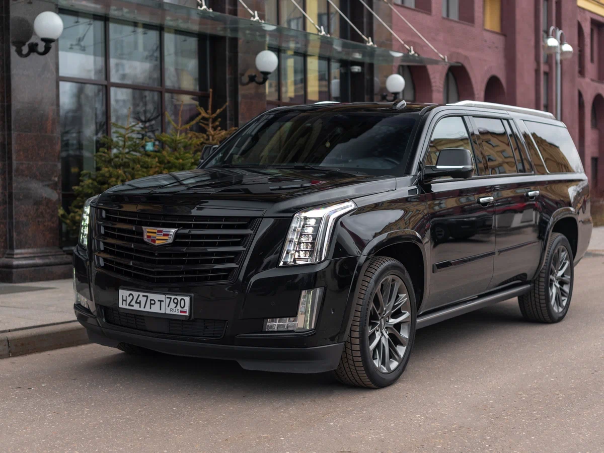 What Hourly Chauffeur Service Means